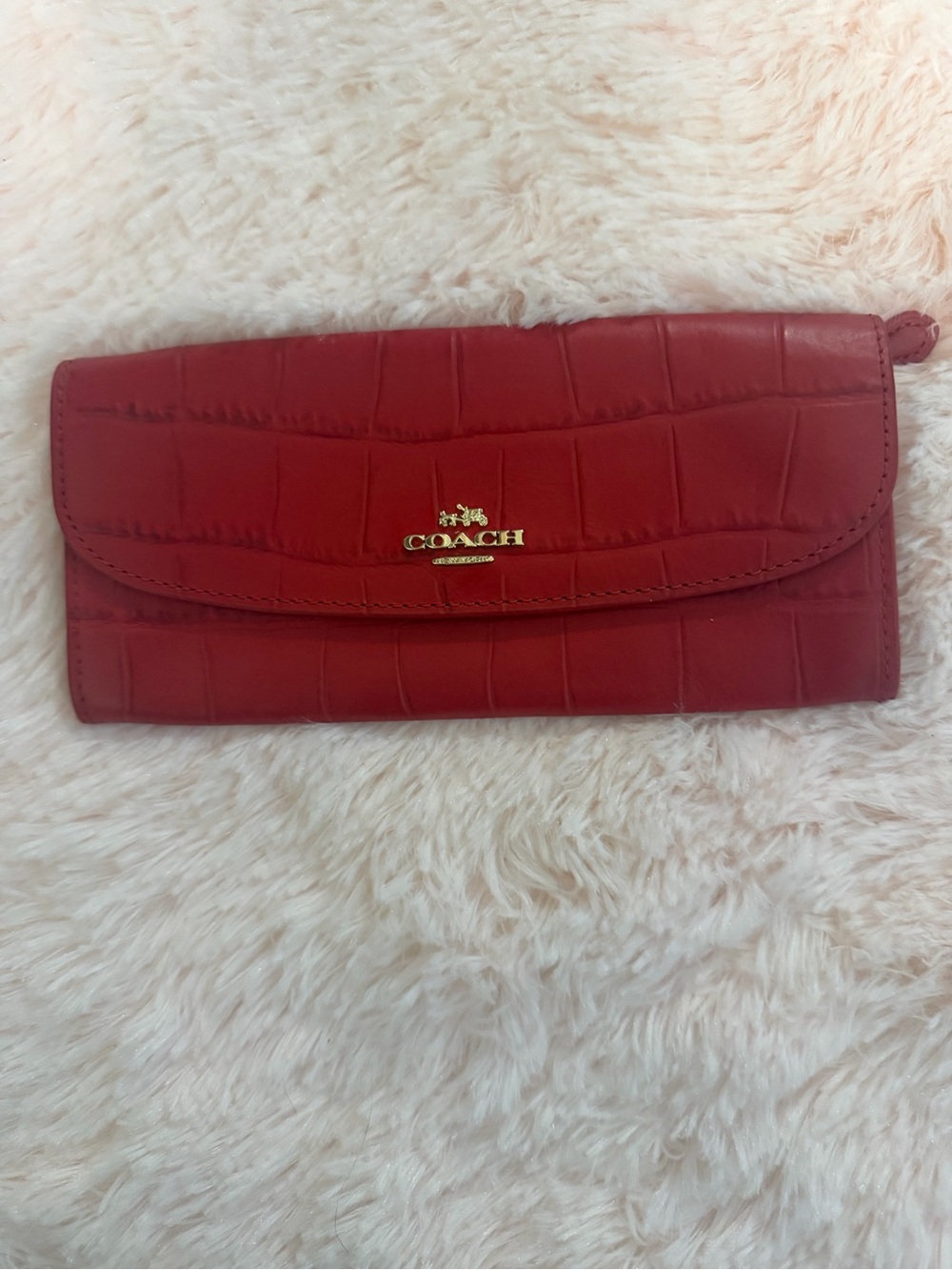 🌟Coach Red Croc-Embossed Leather Wallet